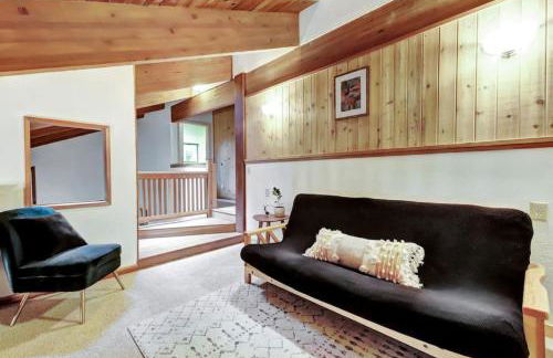 Picturesque Cabin Hot Tub - Foto 22