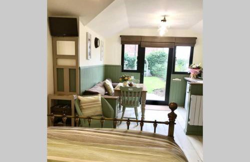 Melford Allotment Shed-Vintage Lodge Suffolk - Foto 6