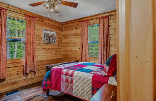 Seventh Heaven - Hot Tub, Pet Friendly, Grill, Wifi, Deck, Covered Porch, Family Friendly, Kid's Loft, King Bed - Foto 42