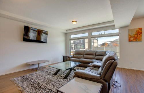 Newly Built Home with Garage, 10 Mi to Anschutz! - Foto 5