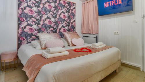 La Vie en Rose / Jacuzzi - Foto 3