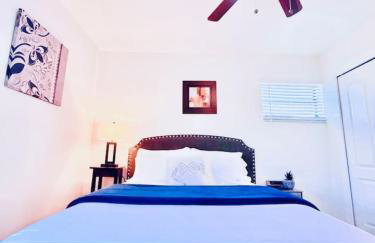 The Miami Grove Oasis - Photo 41