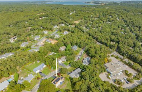 Charming Harwich Home—Relax Explore Cape Cod - Photo 46