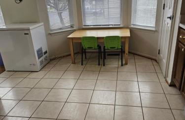 Cozy 3 bedrooms towhouse - Photo 11