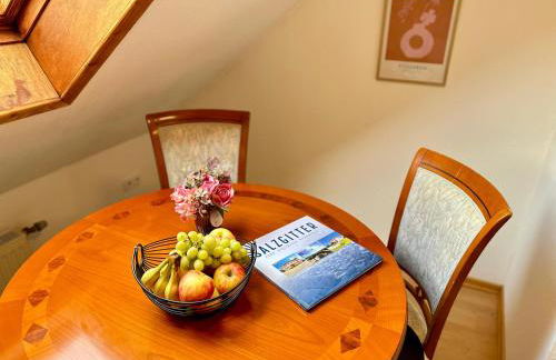 Apartment im Zentrum - Nähe Restaurant & Waschsalon - WLAN, Parkplatz, Bad & mehr - Foto 6