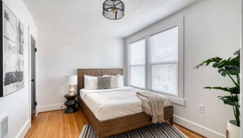 Stay Portland - La Casa Burnside -Local Eateries -Shops - Bars - Foto 2