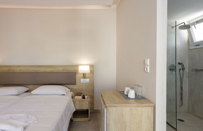 Theo Star Beach Hotel - Photo 29