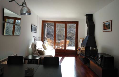 Apartament amb pati a la Vall Fosca, tranquilitat i bones vistes - Foto 19