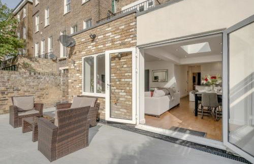 Maida Vale Gem by Little Venice with Stunning Garden - Photo 34