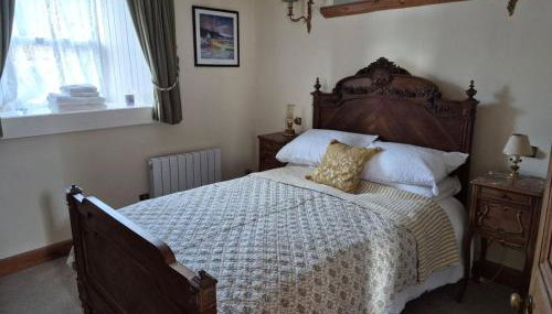 Kilfinichen Church - Photo 3