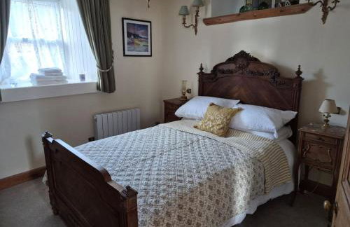 Kilfinichen Church - Photo 3