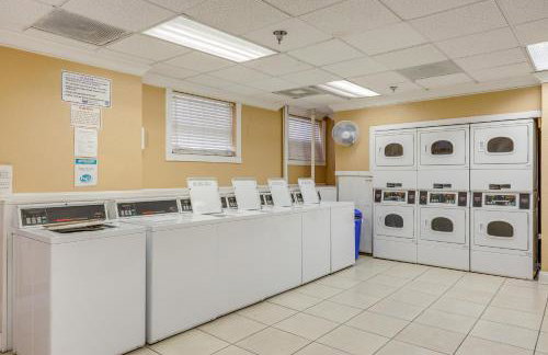 Downtown Jacksonville Studio with City Views! - Foto 18