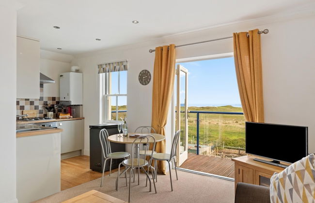 Surf Deck - Lovely Apartment Spectacular Coastal Views Short Walk to Beach - Foto 7