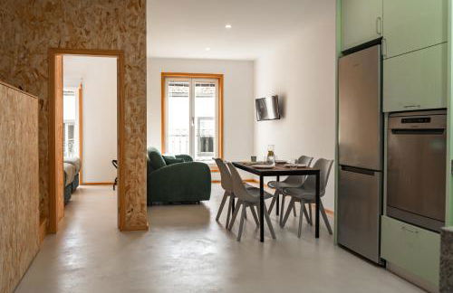 City Hall Apartments - Photo 11