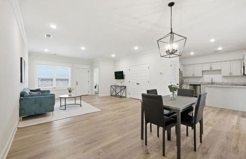 Relaxing 2BR Home w Contemporary Style - Foto 22