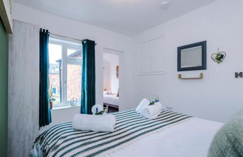 Spacious 3-bed home in Nantwich by 53 Degrees Property - Amazing location, Ideal for Groups - Sleeps 6 - Foto 28