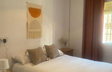 Casa Vera, vistas en el corazon de la ciudad - Photo 22