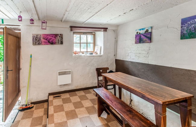 Characteristic Holiday Home in Cherain With Balcony - Foto 3