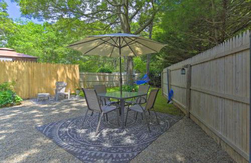 5 Mi to Beach Cape Cod Getaway with Grill - Foto 23