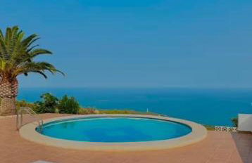 Traumvilla mit privaten Pool - Foto 1