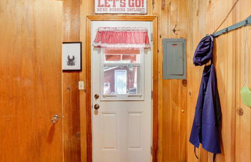 Less Than 2 Mi to Trinity Lake NorCal Getaway with BBQ - Foto 18