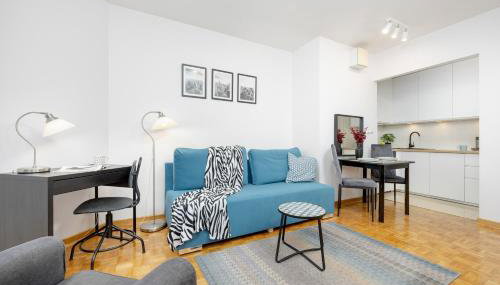 Bukowińska Apartment with Balcony and Parking and Swimming Pool by Noclegi Renters - Foto 1