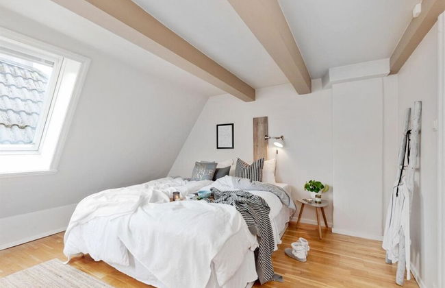 Urban Apartment - City Center - Photo 22