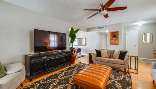 Walk to Golf Club Sun City Home with Private Pool! - Foto 4