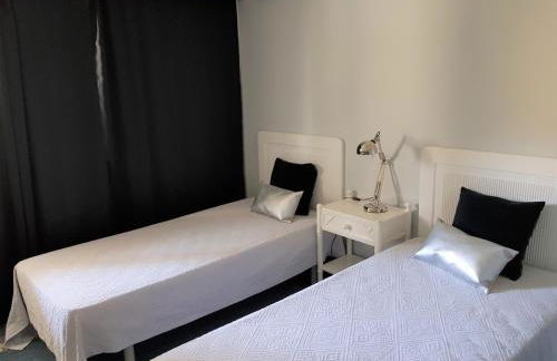 By the Beach - Foto 40