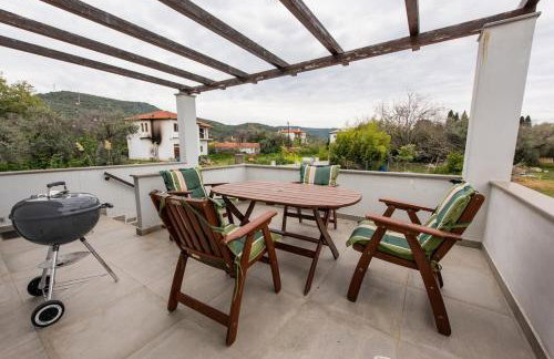 The Olive Home - Photo 18