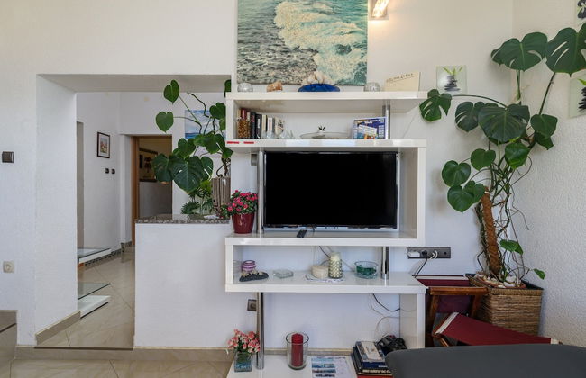 Modern Apartment in Arbanija with Hot Tub - Foto 9