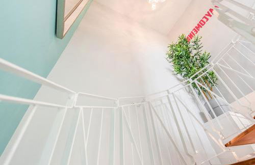 Ay Come Inn - Foto 10