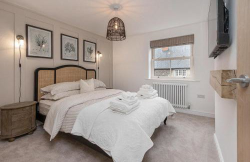 Luxurious renovated cottage with log burner - Photo 3