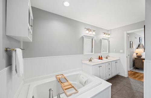 Country Home with Hot Tub Fire Pit for 10 Guests - Foto 24