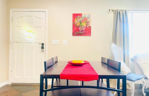 GREAT FOR BUSINESS & FAMILY TRIPS 3BD 2BA close to DESNEYLAND, FREE PARKING - Photo 19