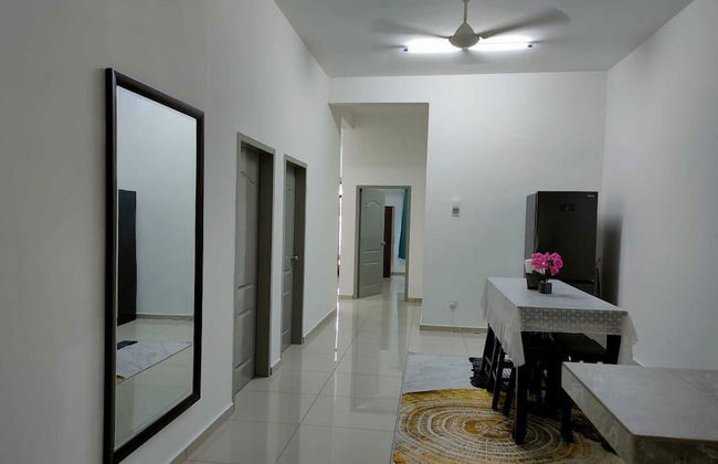 OYO Homes 90611 Homestay D'emas - Foto 20