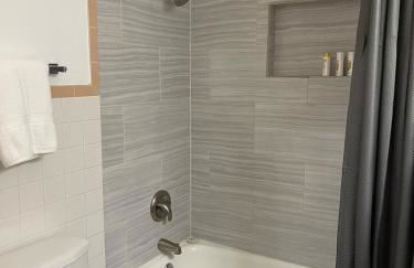 Cozy & Renovated 2 Bed Apartment - Foto 5