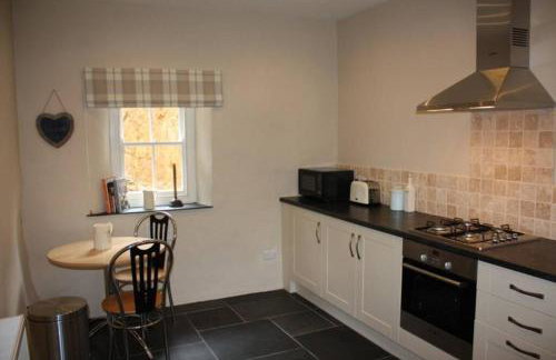 Sygun Cottage - Detached Cottage in the heart of the Snowdonia National Park - Photo 6