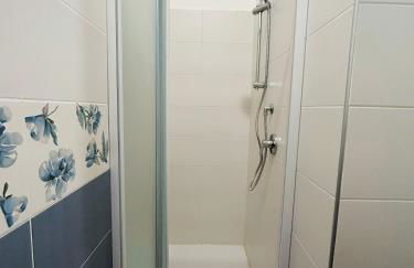 Conero-Alba al Mare-3 min a piedi dal mare, Adiacenti e Corti - Foto 10