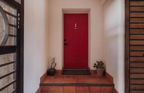 Large West Texas Suite at Iconic Property - Foto 24