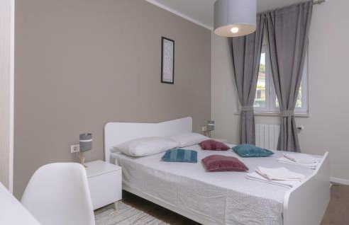 Beautiful Apartment In Beloci With Wifi - Foto 25