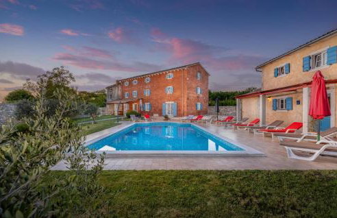 Cozy Home In Barban With Sauna - Foto 9