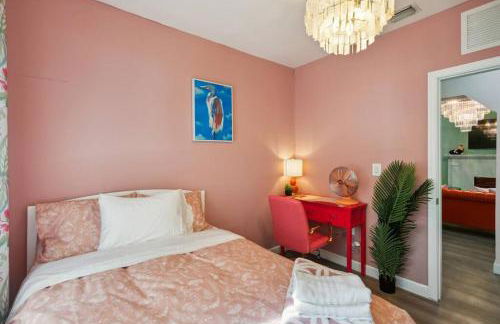 NEW! Havana Nights Villa ! Walk to Calle Ocho! - Foto 15