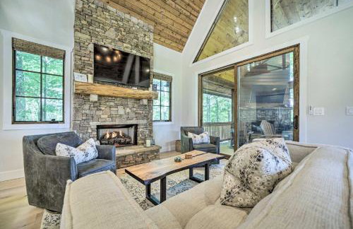 7 Mi to Ski Sapphire Valley Resort-Style Retreat - Foto 8