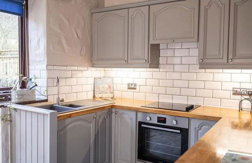 Mill Barn, Castle Carrock, dogs welcome, hot tub with countryside and reservoir views - Foto 11