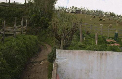 Um quarto da Casa Do Monte - Photo 35