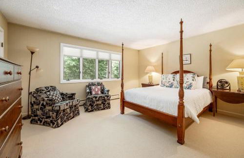 Bright 4BDR Home by Lake MI Arcadia Bluffs Portage Lake 2832 - Photo 34