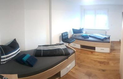 Große Monteurs und Handwerkerwohnung nahe Potsdam Berlin Bad Belzig und Brandenburg Ferienhaus zur weißen Taube - Foto 6