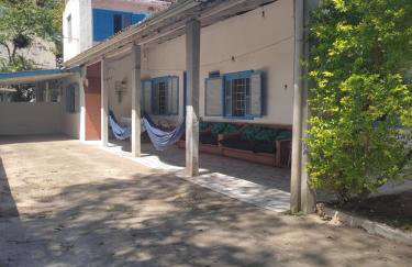 casa de praia em Itapoá SC a uma quadra da praia - Foto 51
