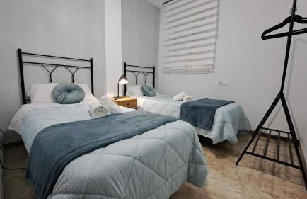 Apartamentos Maria Cristina con parking privado gratis - Foto 6